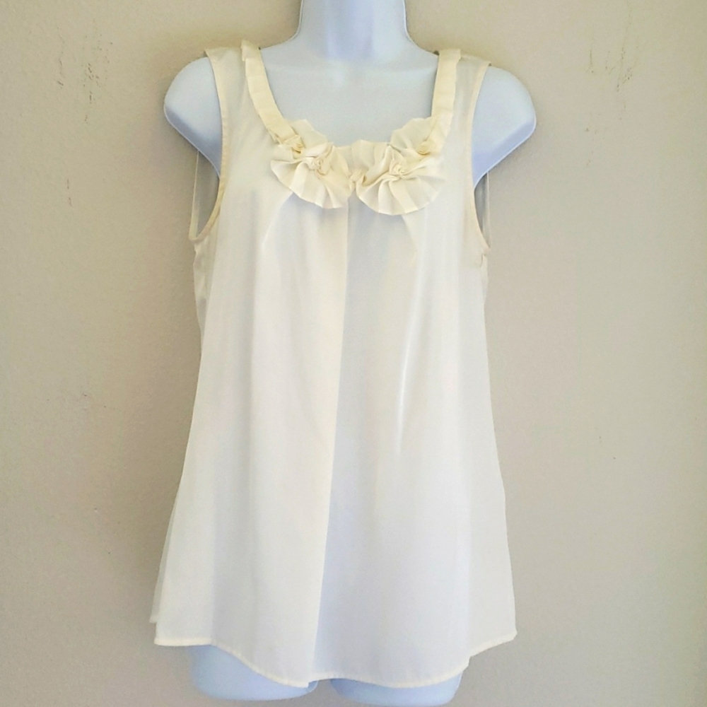 Women's sleeveless blouse